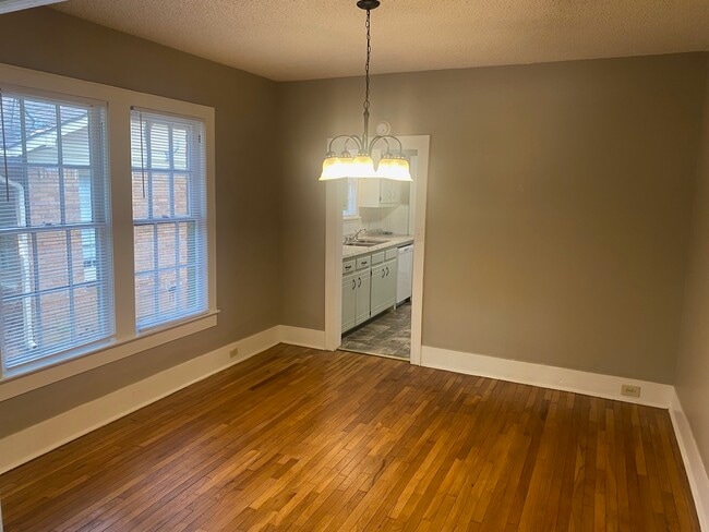 Foto del edificio - 2322 Laurel St