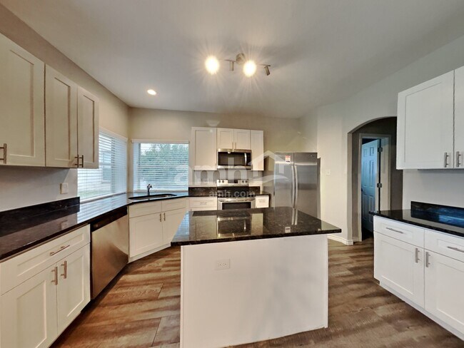 Foto del edificio - 18007 Oakloch Ct