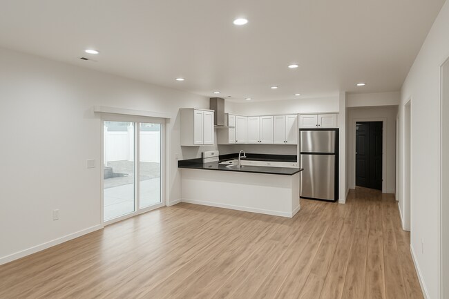 Apartments With Hardwood Floors Near Me