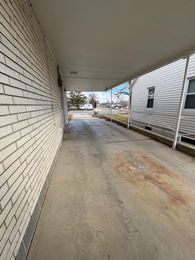 Foto del edificio - 2 Bedroom Home in Great Neighborhood!