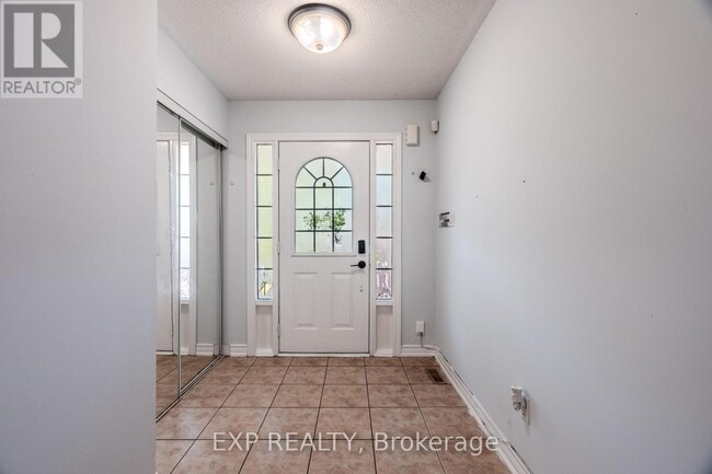 Building Photo - 60 Whitefoot Crescent