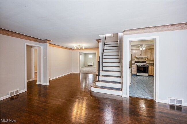 Foto del edificio - 23211 Fernwood Dr