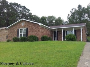 Building Photo - 7549 Crescent Dr