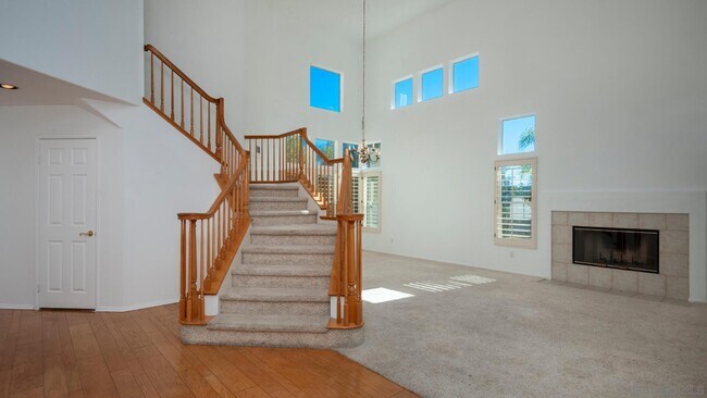 Building Photo - 1981 Wisteria Ct
