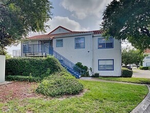 Building Photo - 2552 Woodgate Blvd