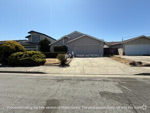 Building Photo - 1276 Vining Dr