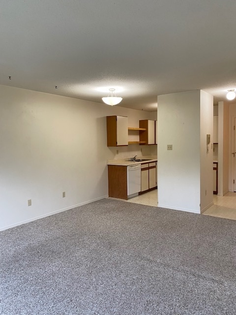 Photo du bâtiment - 1075 Edgett Rd