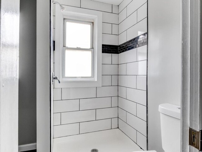Foto del edificio - 2 br, 1 bath House - 1202 Paulson Ave
