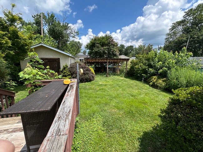 Building Photo - 4921 Demaio Dr