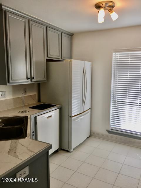Building Photo - 120 Rue Conge Cir