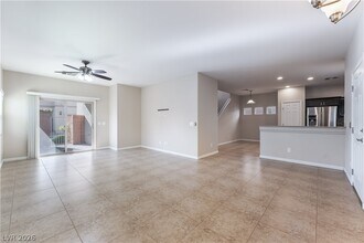Building Photo - 9526 Vega Carpio Ave