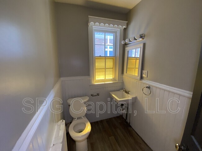 Foto del edificio - 824 W Princess St