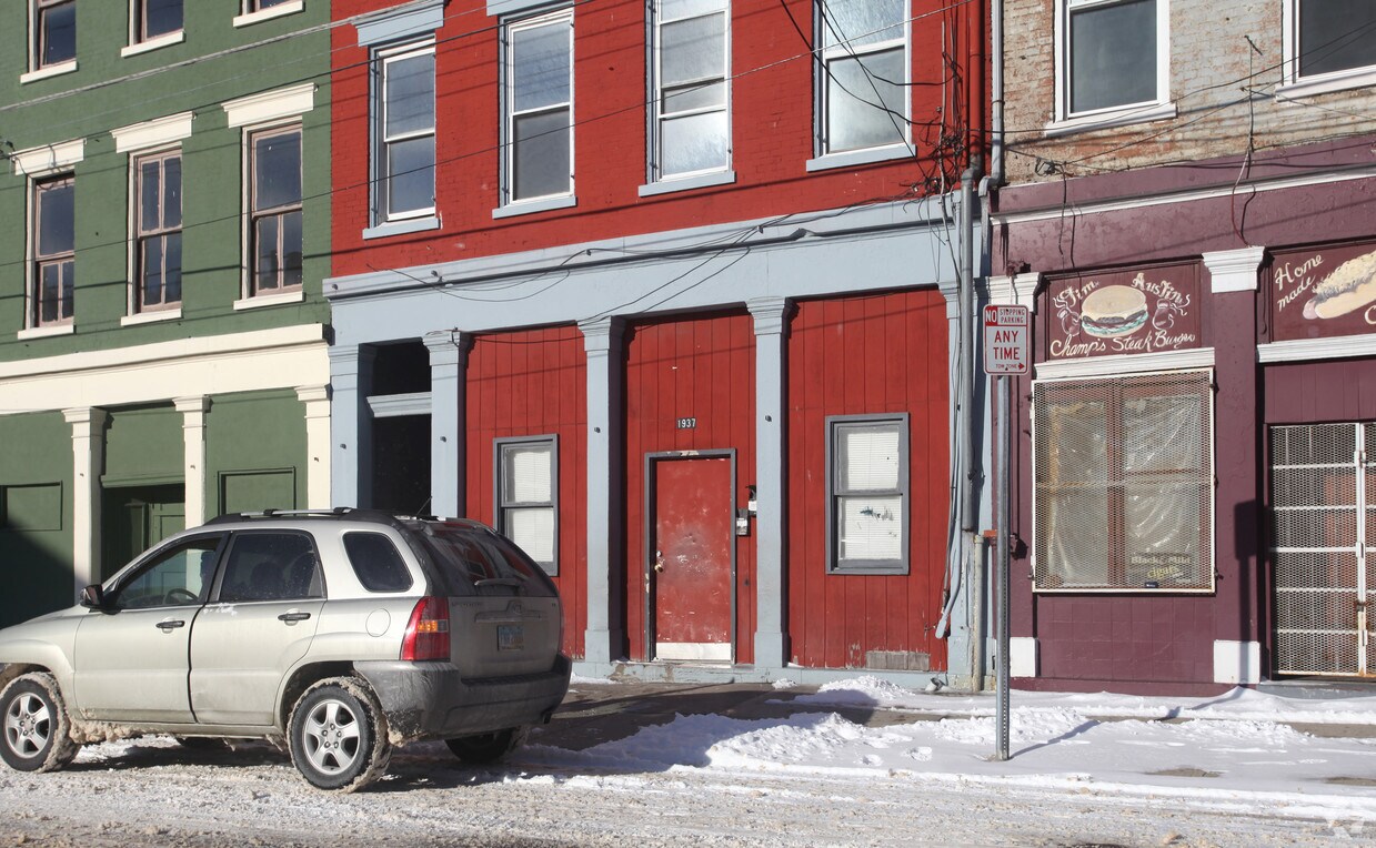 1937 Freeman Ave, Cincinnati, OH 45214 Apartments in Cincinnati, OH