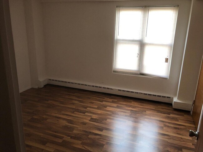Foto del edificio - 2600 W Berwyn Ave
