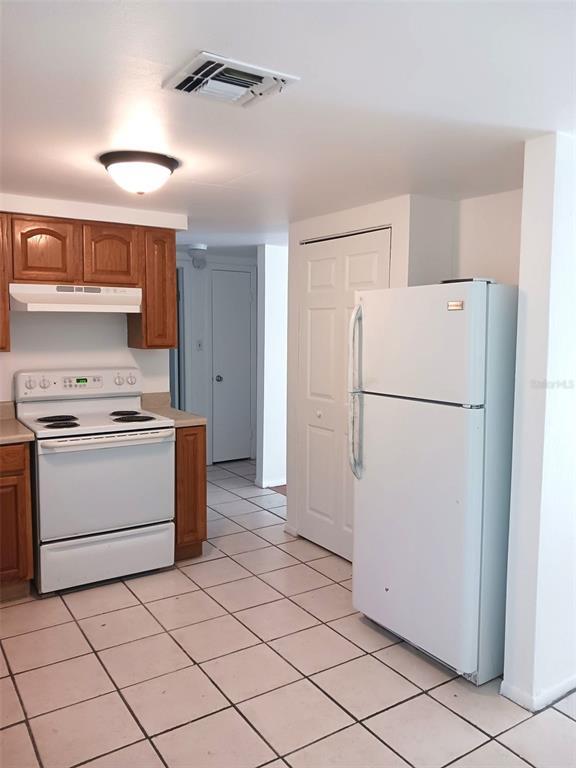 Foto del edificio - 21377 Campbell Dr