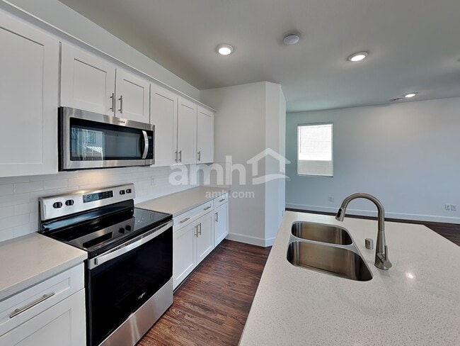 Building Photo - 9146 Taft Point Ct