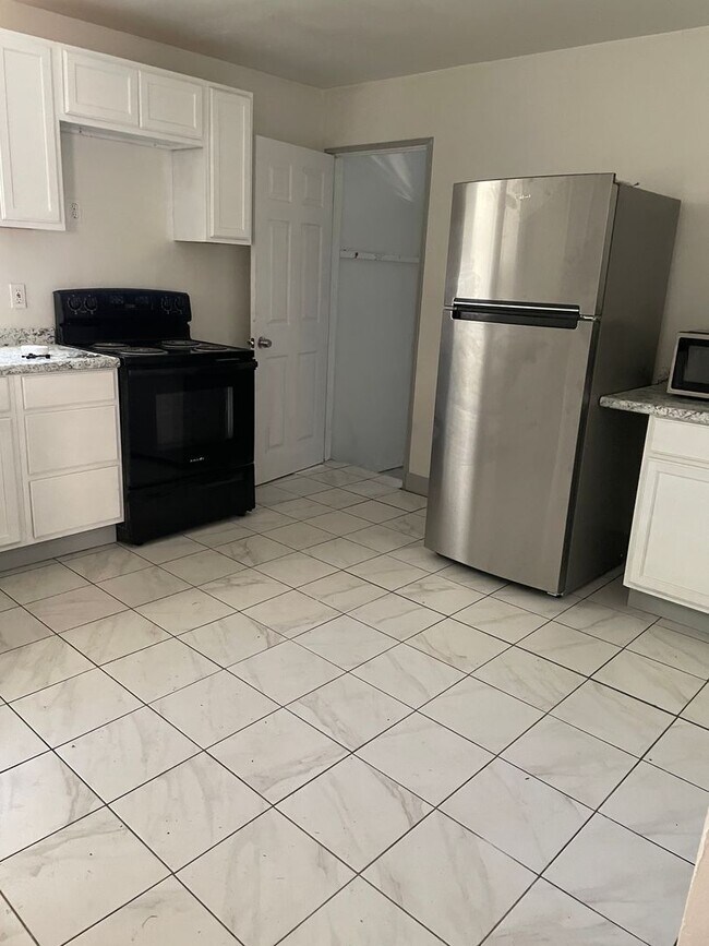 Foto del edificio - 5603 Wilborn Dr
