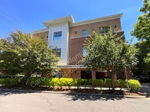 Building Photo - 3100 N Davidson St
