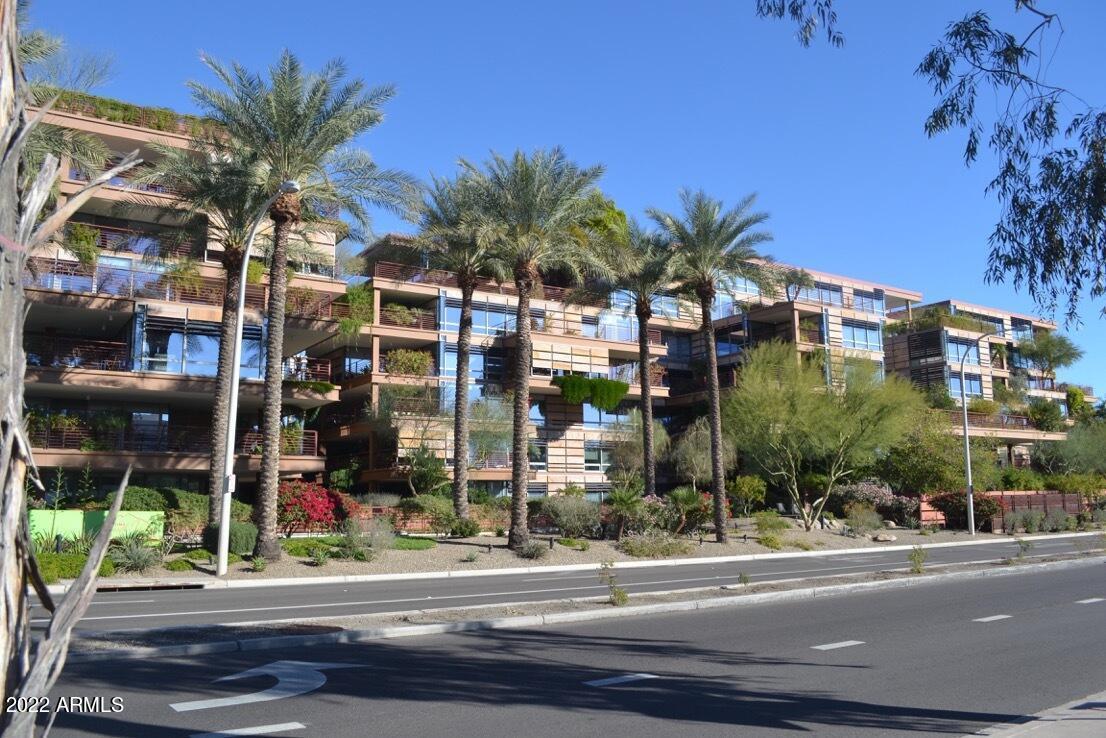Primary Photo - 7157 E Rancho Vista Dr