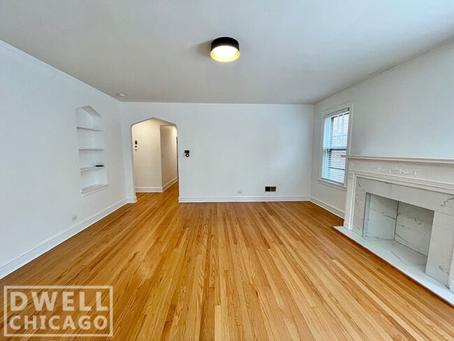 Foto del edificio - 5805 N Richmond St