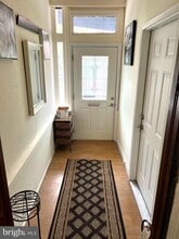 Building Photo - 226 S 49th St