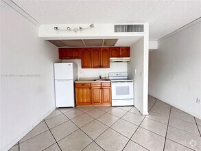 Building Photo - 13455 SW 16th Ct