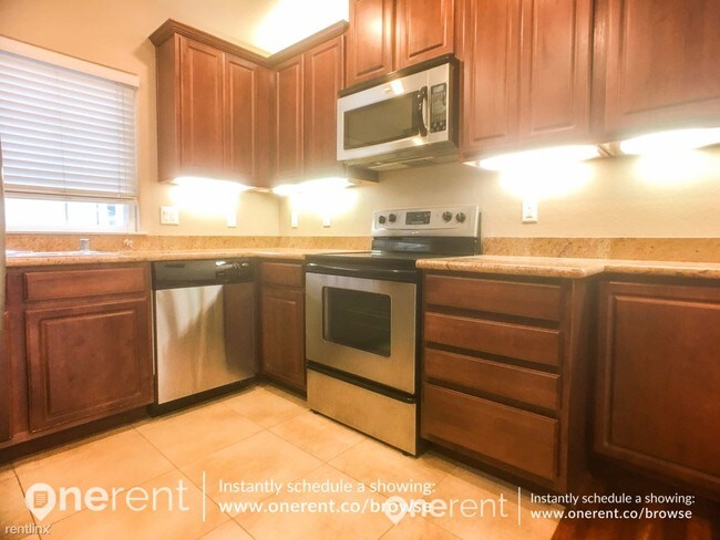 Foto del edificio - 4963 Dent Ave