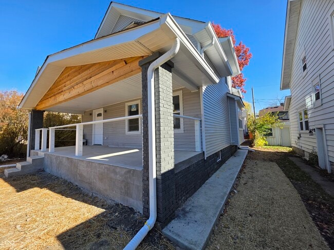 Building Photo - 1153 Dawson St