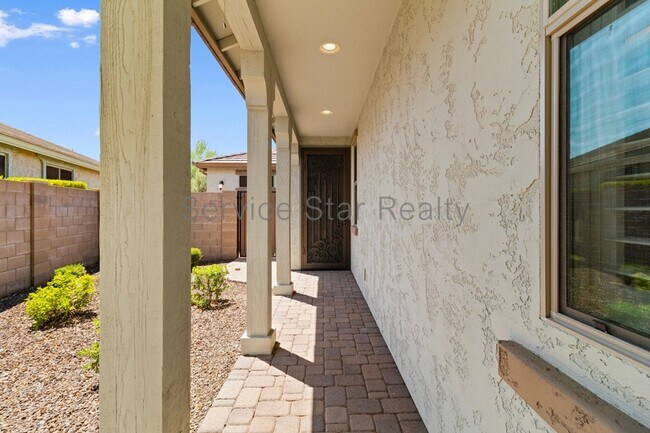 Building Photo - 12727 W Lowden Rd