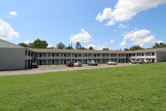 Building Photo - 1200 N Trimble Ave