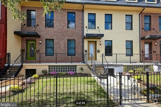 Building Photo - 1328 Montello Ave NE