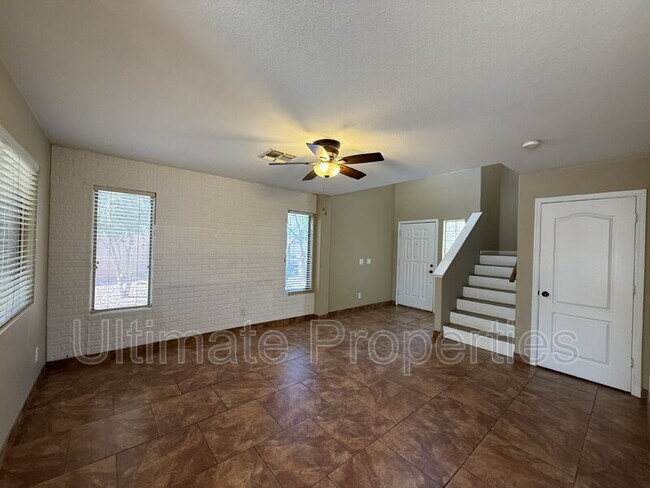 Foto del edificio - 11171 W Edgemont Ave