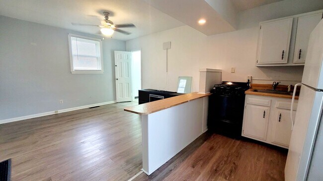 Foto del edificio - 1202 W 7th St