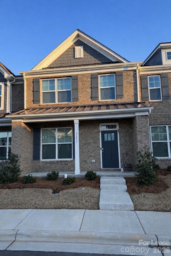 Foto del edificio - 5593 Stafford Rd