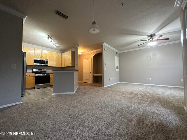 Foto del edificio - 12700 Bartram Park Blvd