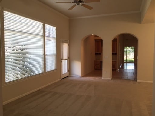 Foto del edificio - Beautiful home in private cul-de-sac!