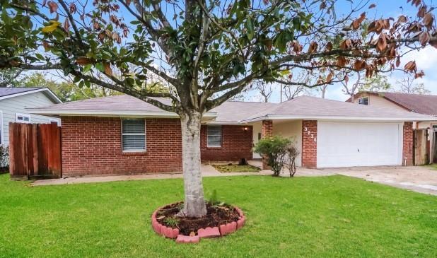 Primary Photo - 9230 Carlow Ln