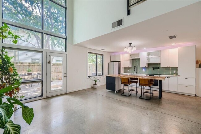 Building Photo - 1273 Eames Green NW