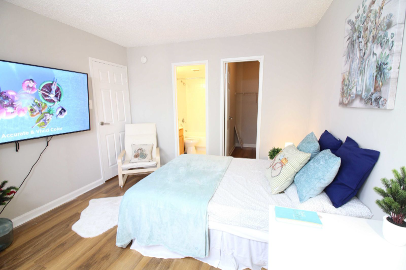 Foto principal - 1325 15th St NW
