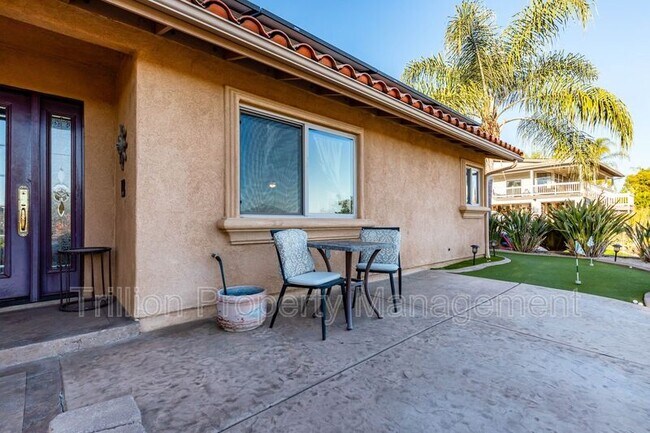 Building Photo - 23350 Clipper Ct