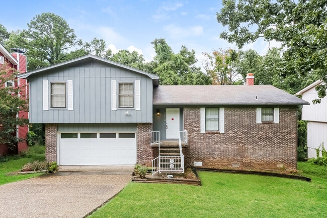 Building Photo - 12710 Pleasant View Dr