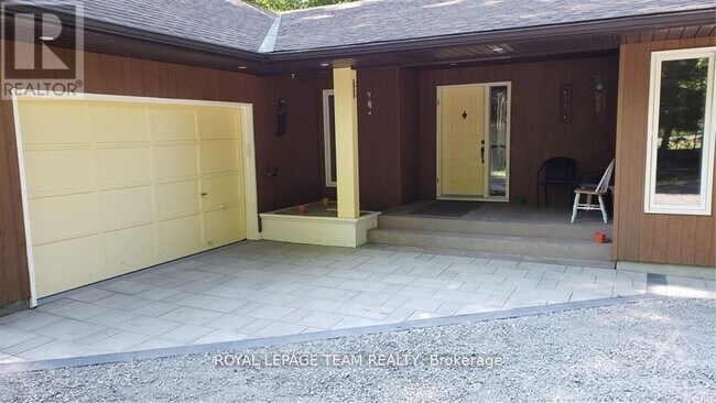 Photo du bâtiment - 3005 Tompkins Rd