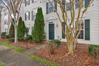 Building Photo - 11443 Destin Ln