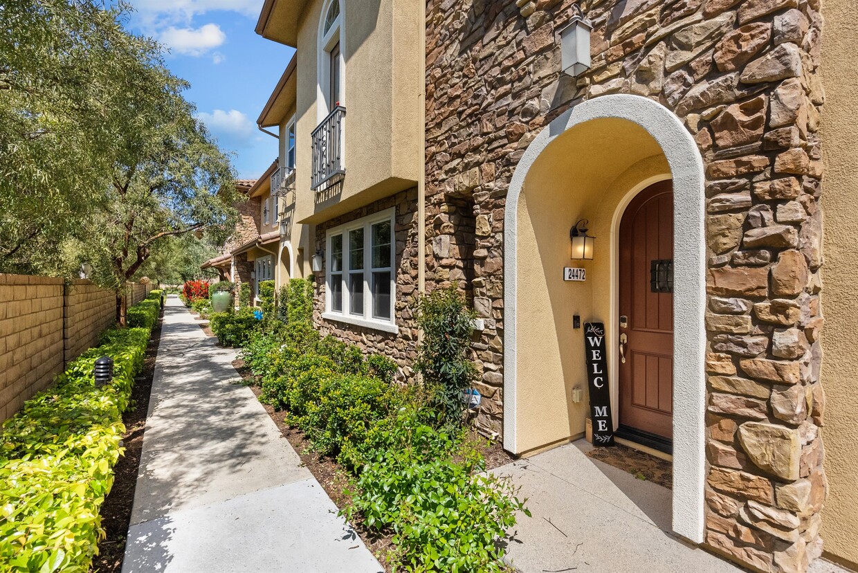Foto principal - 24472 Marzal St