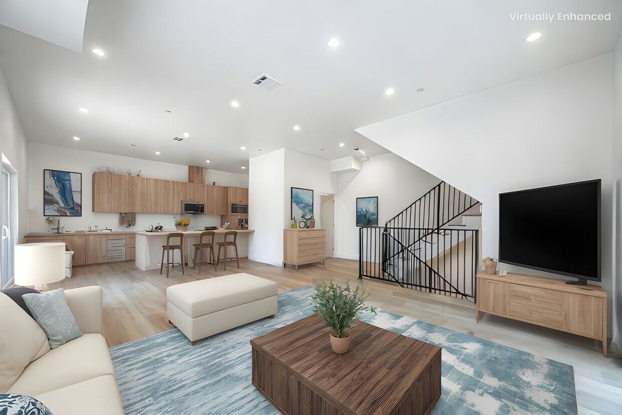 Foto principal - 242 1/2 N Dillon St