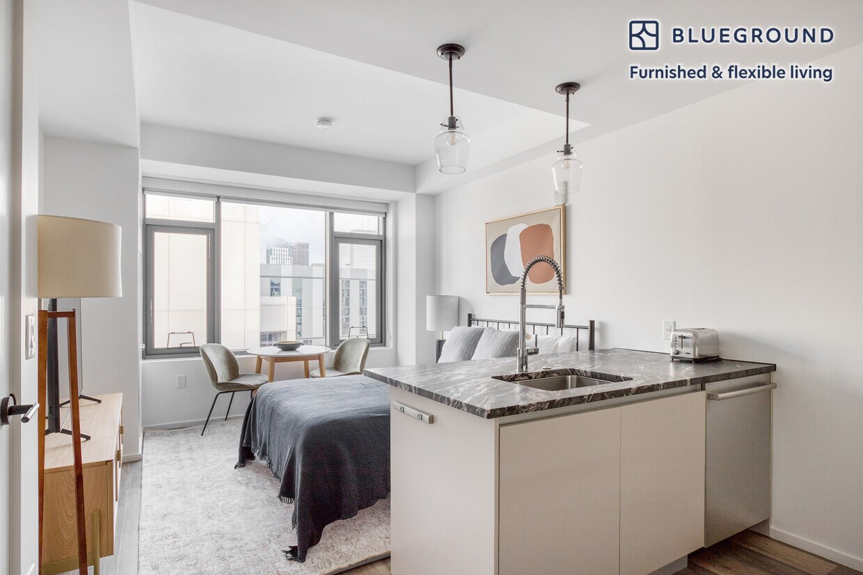 Foto principal - 345 Harrison Ave