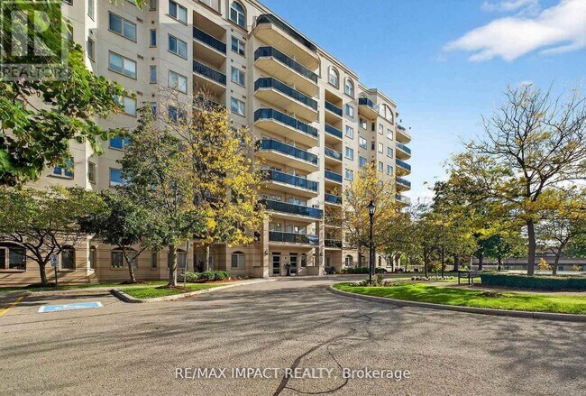 Photo du bâtiment - 10 Dayspring Cir