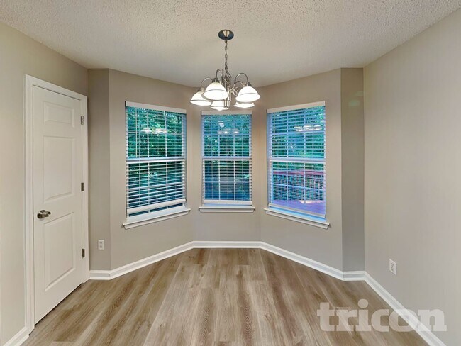Building Photo - 4430 Reserve Hill Crossing