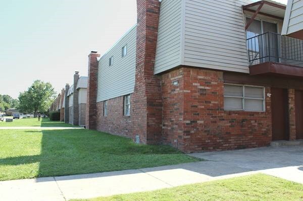 Building Photo - 2174 S 109th East Ave