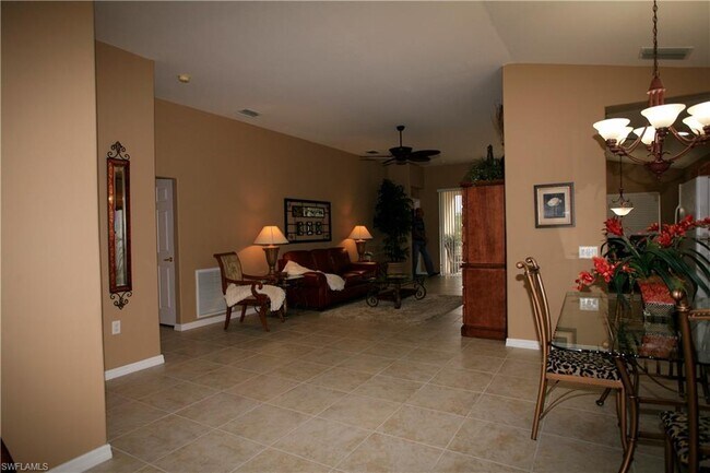 Foto del edificio - 10006 Oakhurst Way